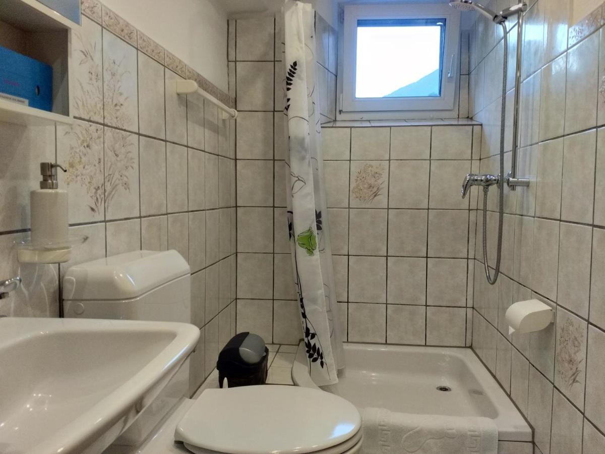 Appartement "Casa Luigi" Intragna Buitenkant foto